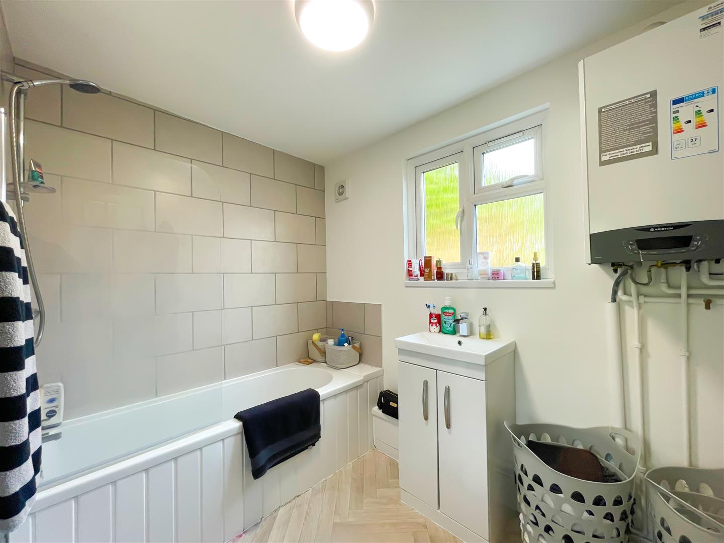 house - terraced for sale park street