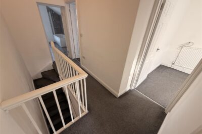 house - terraced for rent wingfield street