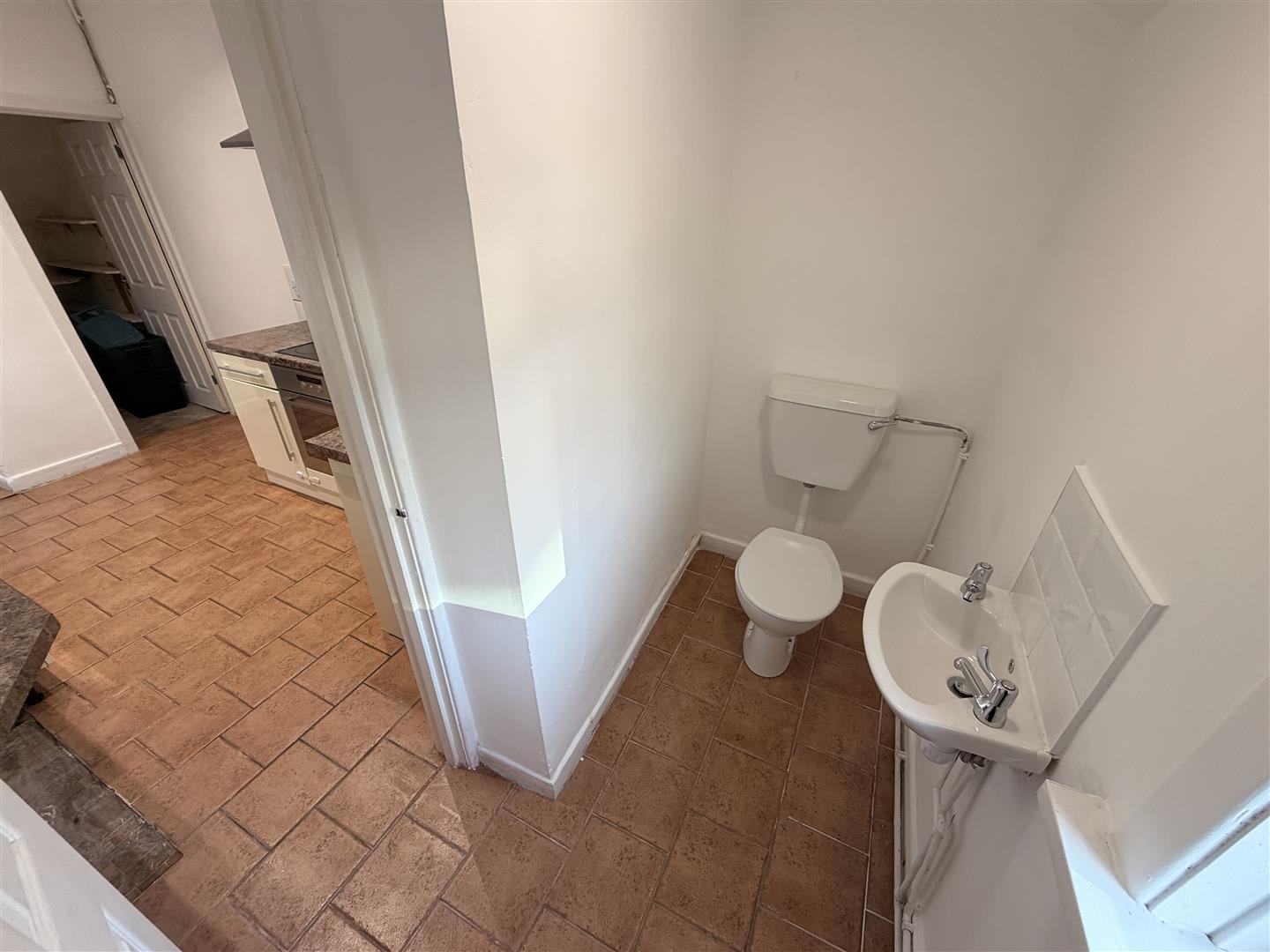 house - terraced for rent wingfield street