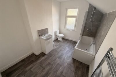 house - terraced for rent wingfield street