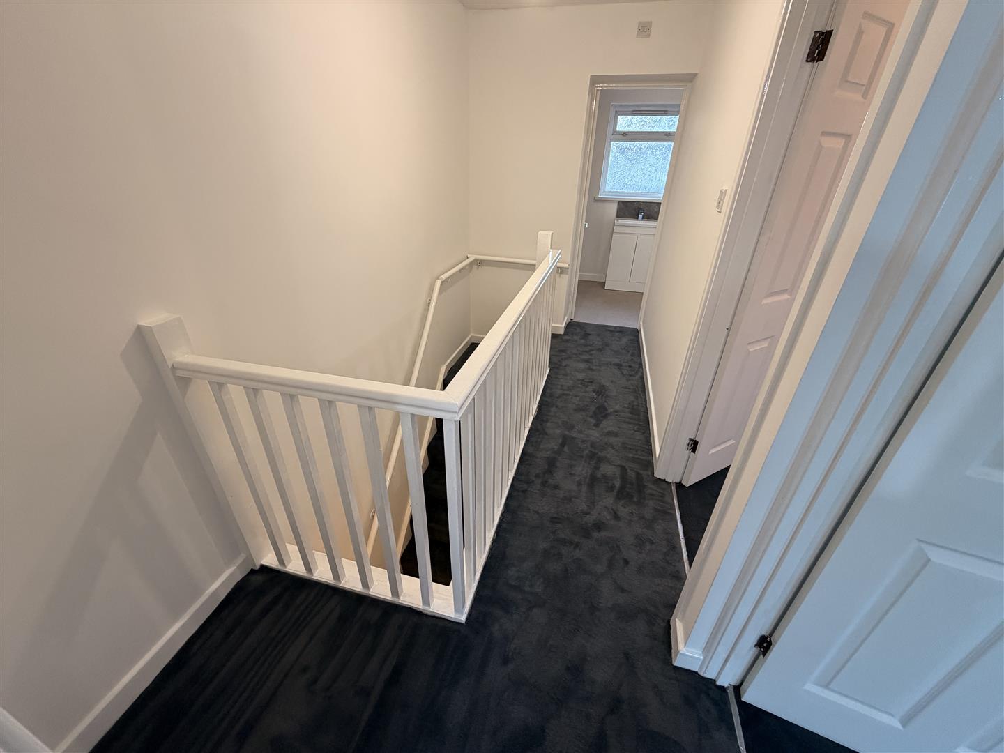 house for rent commercial street