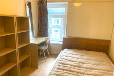 room for rent queen street