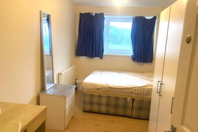 room for rent queen street