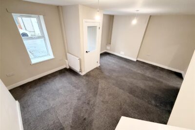 house for rent manest street