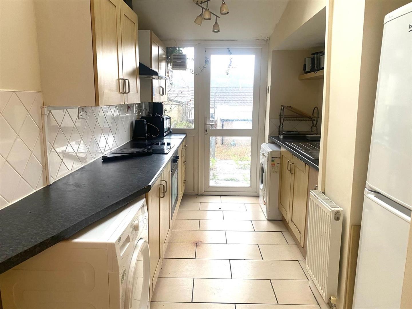 room for rent queen street