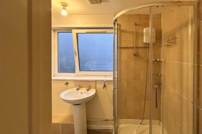 house - terraced for sale queen street