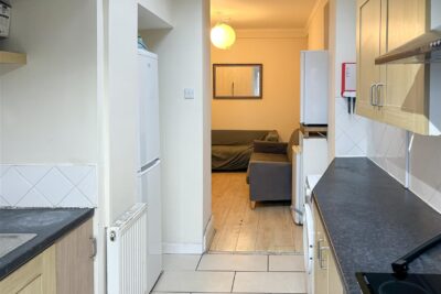 house - terraced for sale queen street