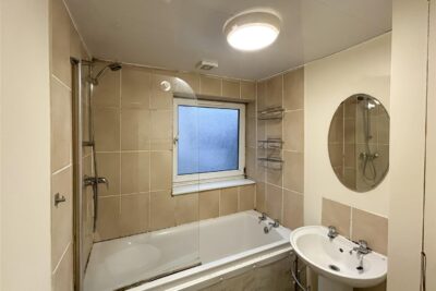 house - terraced for sale queen street