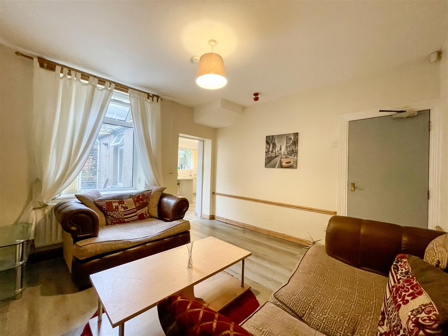 room for rent wood road