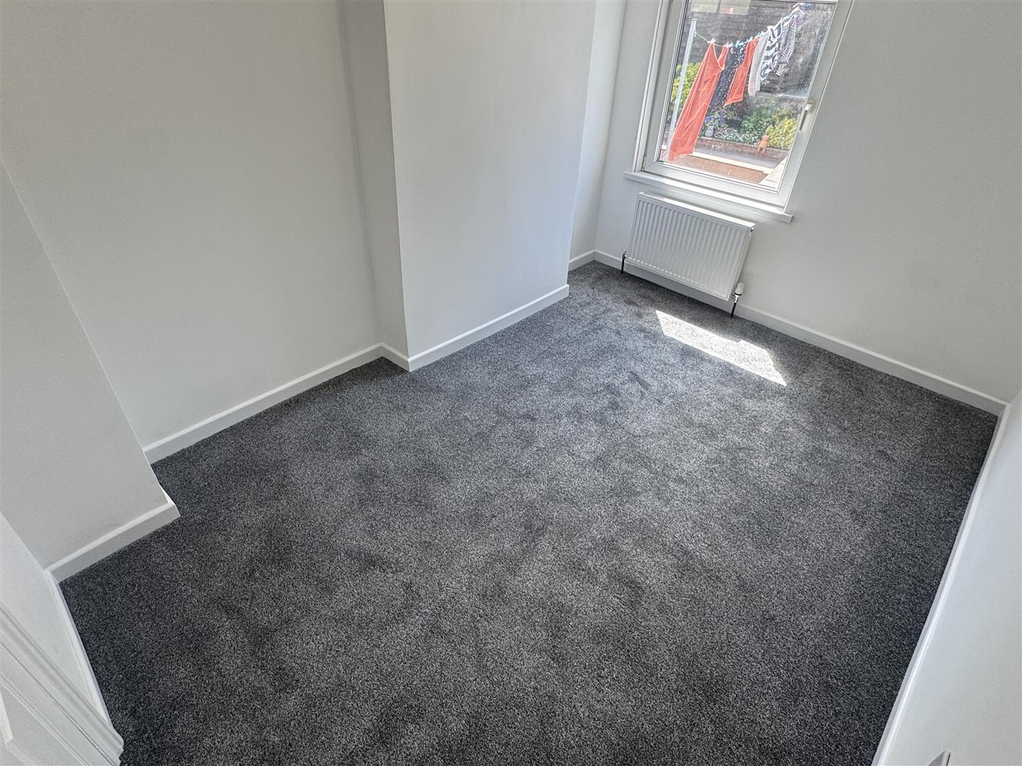 house - terraced for rent herbert street