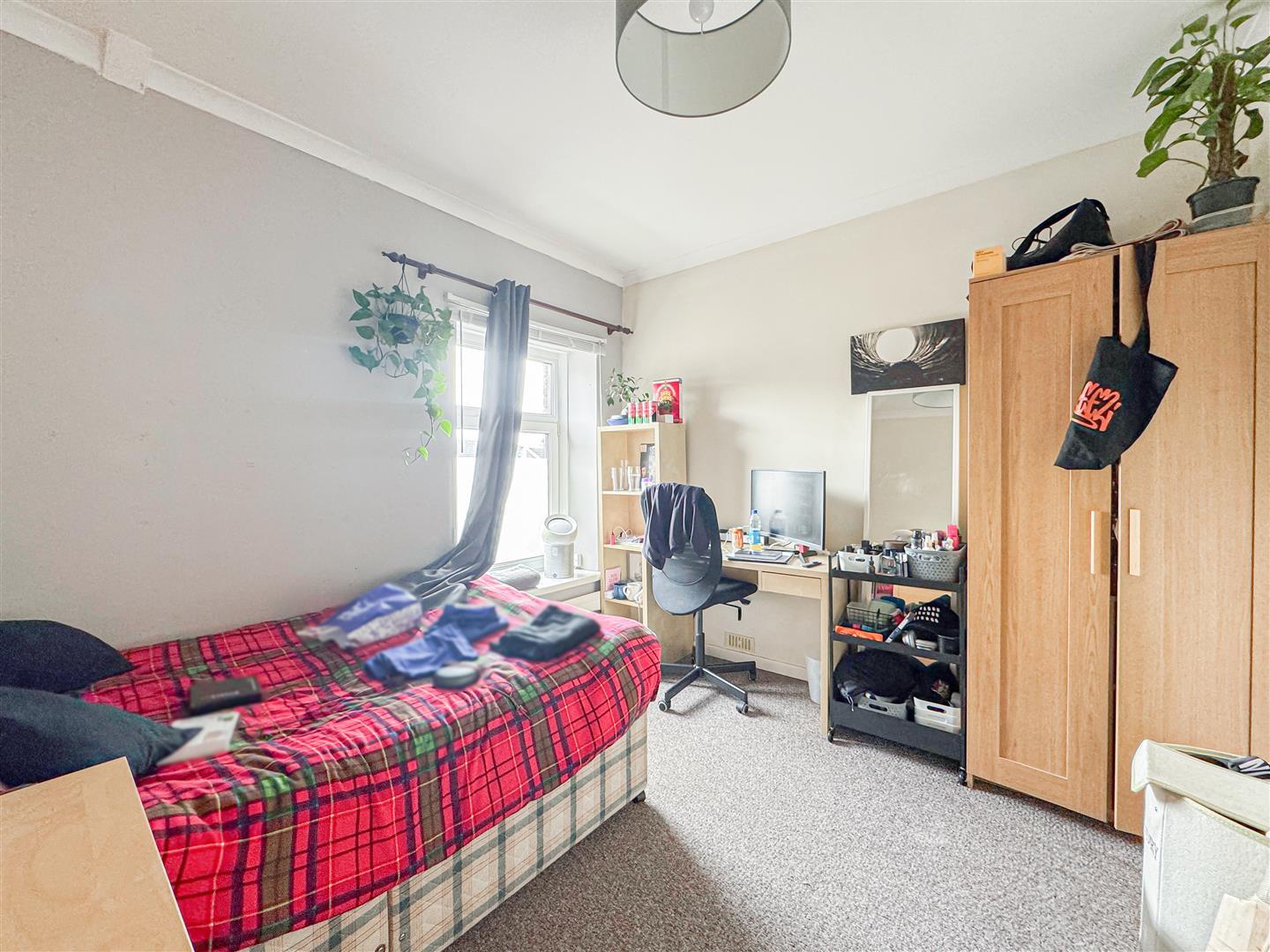 room for rent queen street