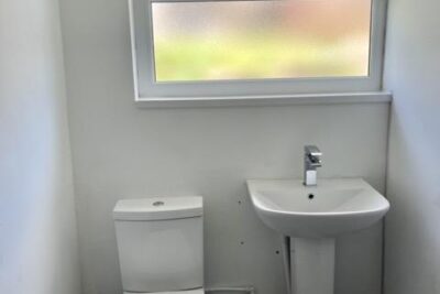 house - terraced for rent tynybedw street