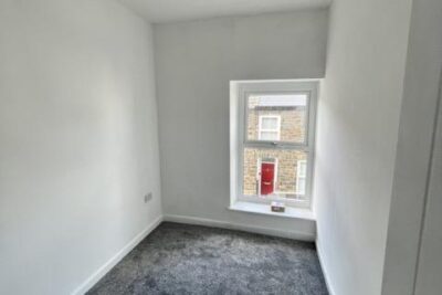 house - terraced for rent tynybedw street