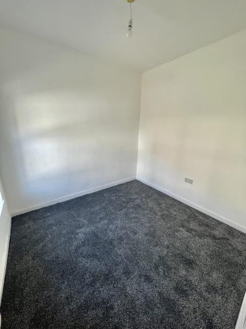 house - terraced for rent tynybedw street