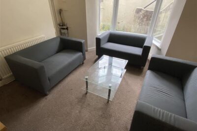 room for rent broadway