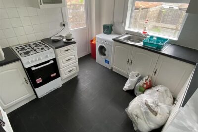 room for rent broadway