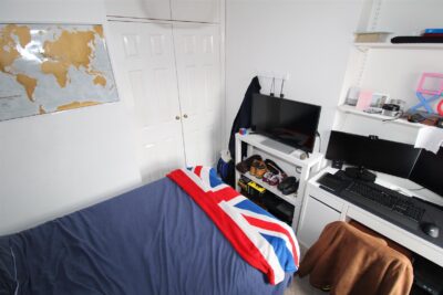 room for rent collins terrace