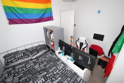 room for rent collins terrace