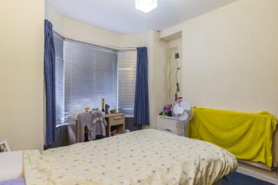 house - terraced for rent kingsland terrace