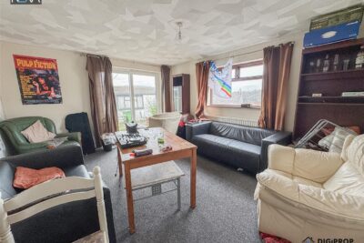 room for rent tower street