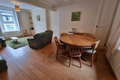 house for rent tower street