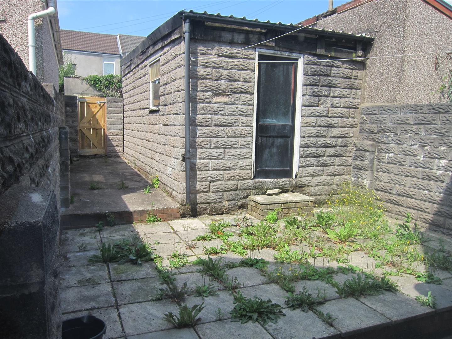 room for rent queen street