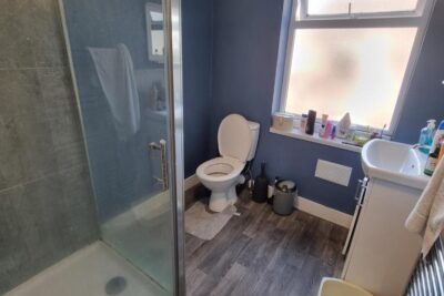 room for rent queen street