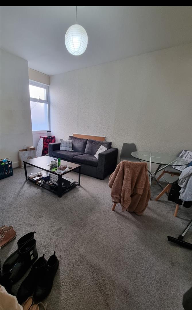 room for rent queen street