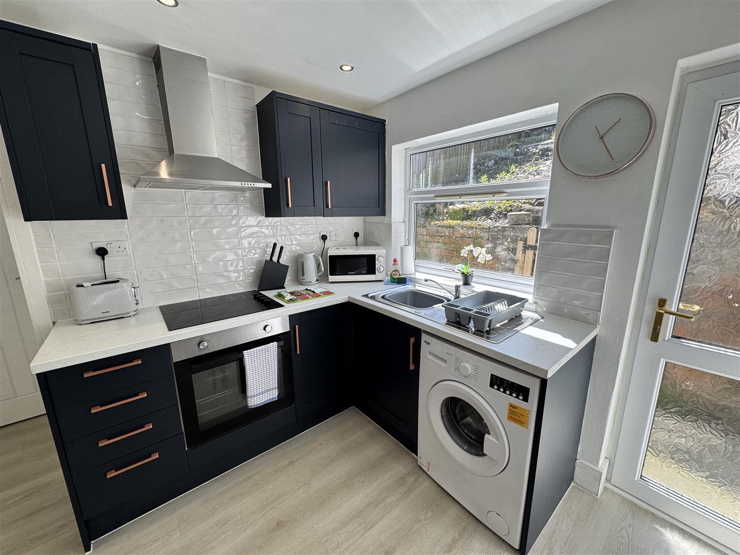 house - terraced for rent station terrace