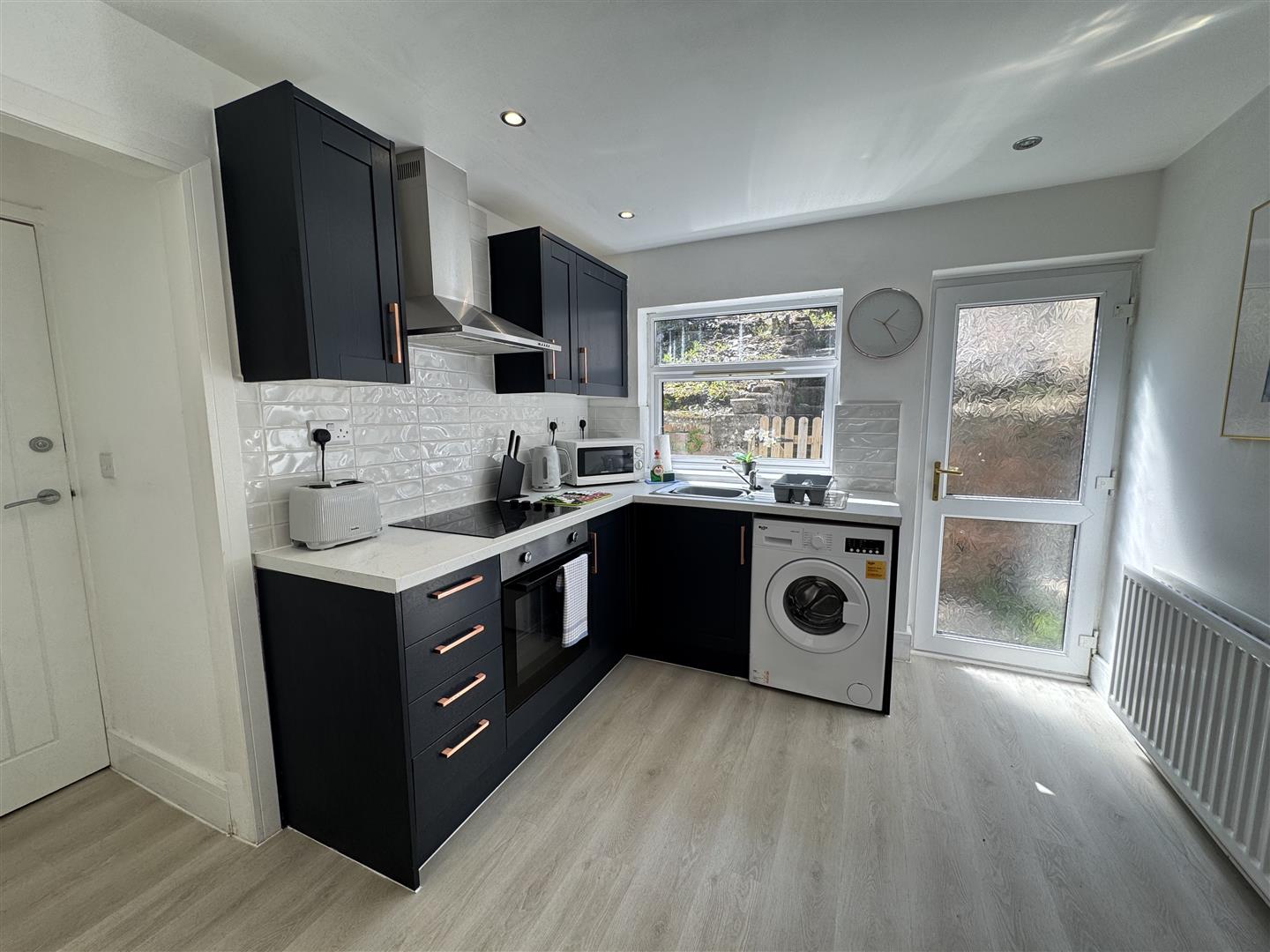 house - terraced for rent station terrace