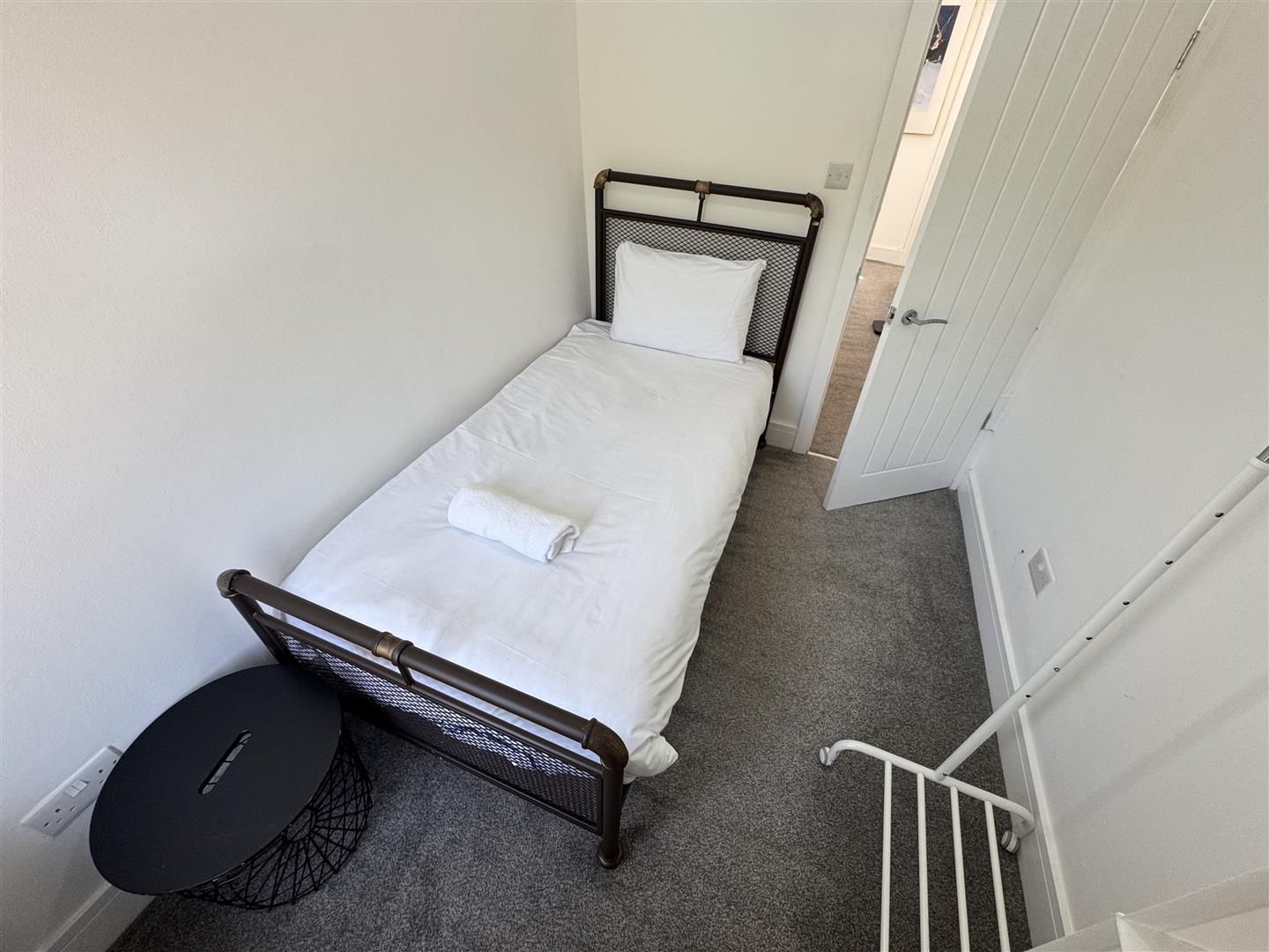 house - terraced for rent station terrace