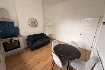flat for rent richmond road