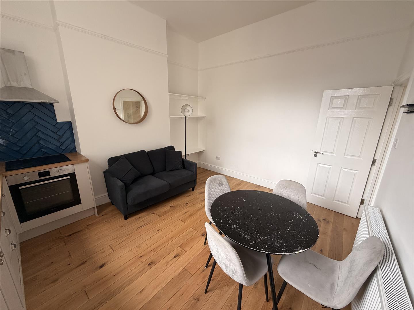 flat for rent richmond road