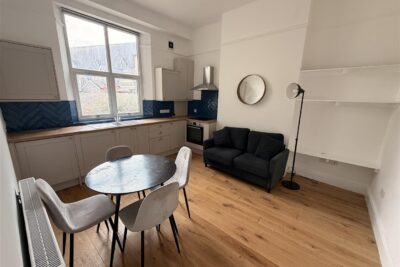 flat for rent richmond road
