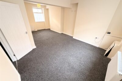 house - semi-detached for rent whittington street