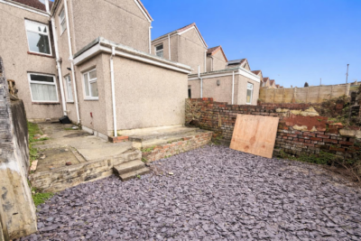 house - semi-detached for rent whittington street