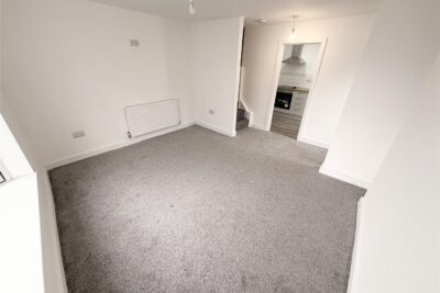 house - semi-detached for rent ystrad road