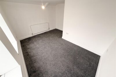 house - semi-detached for rent ystrad road