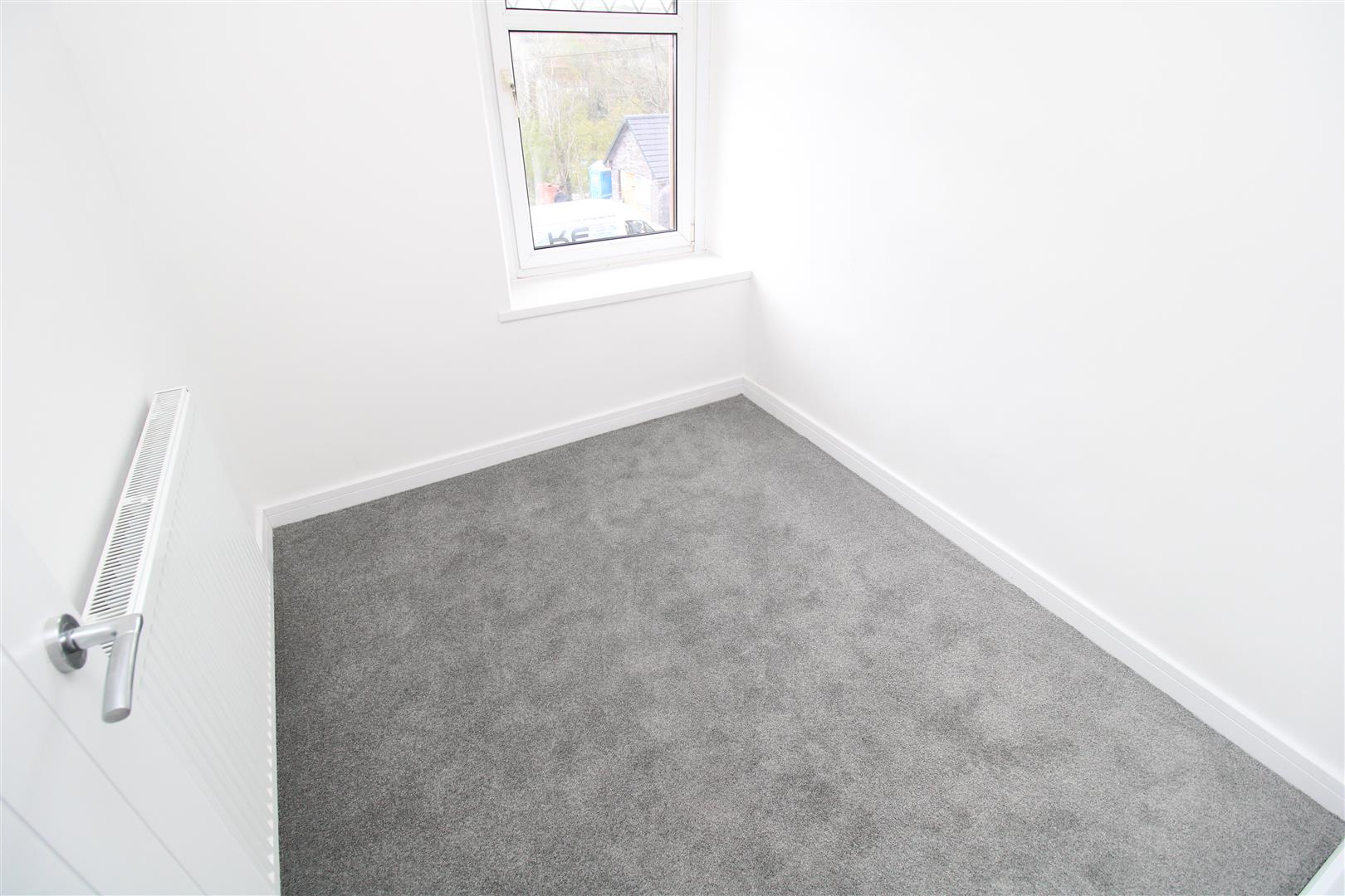 house for rent cemetery road