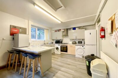 house for rent wood road