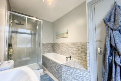 house for rent wood road