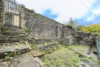 house for rent wood road