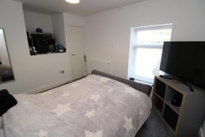 house - terraced for rent bailey street