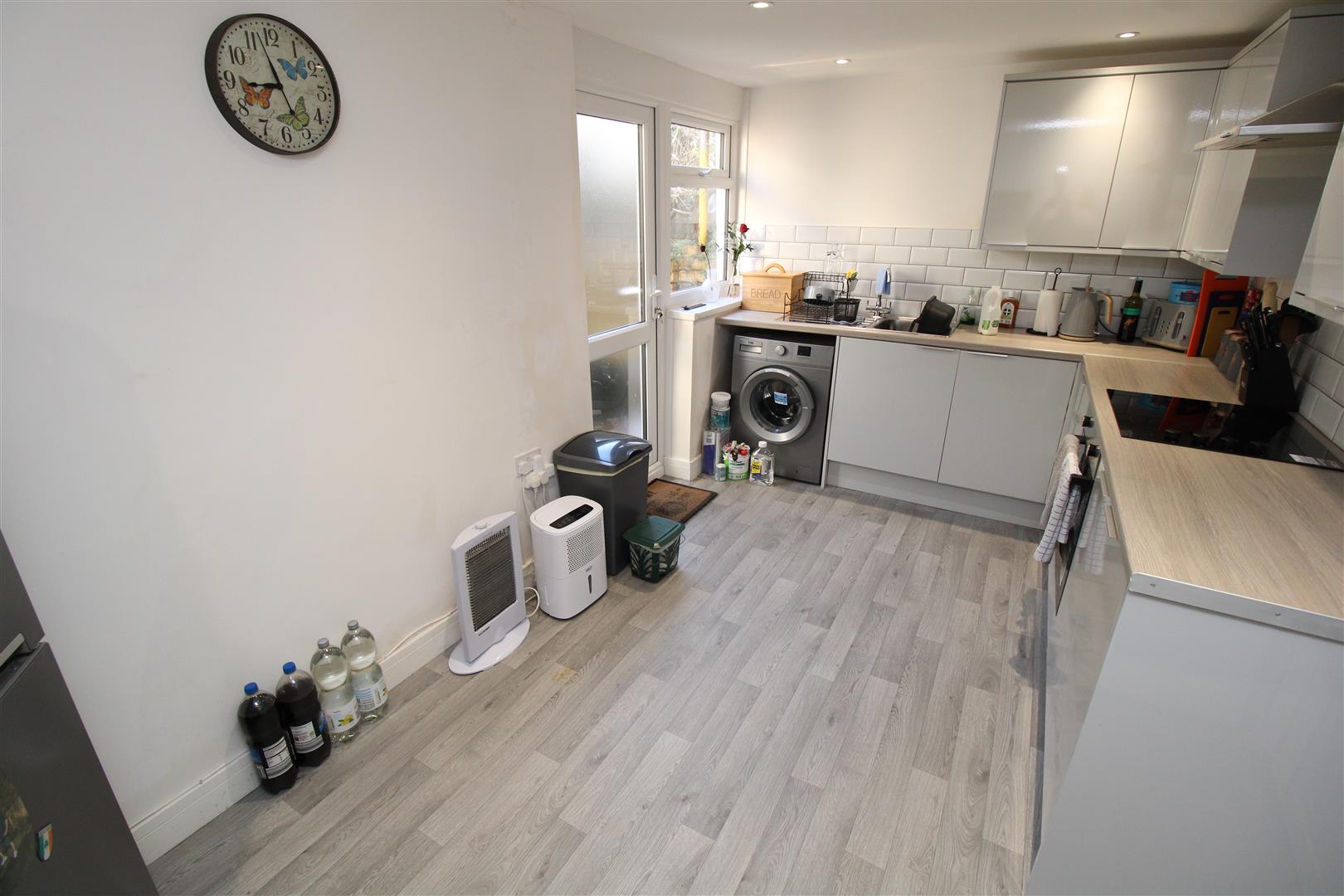 house - terraced for rent bailey street