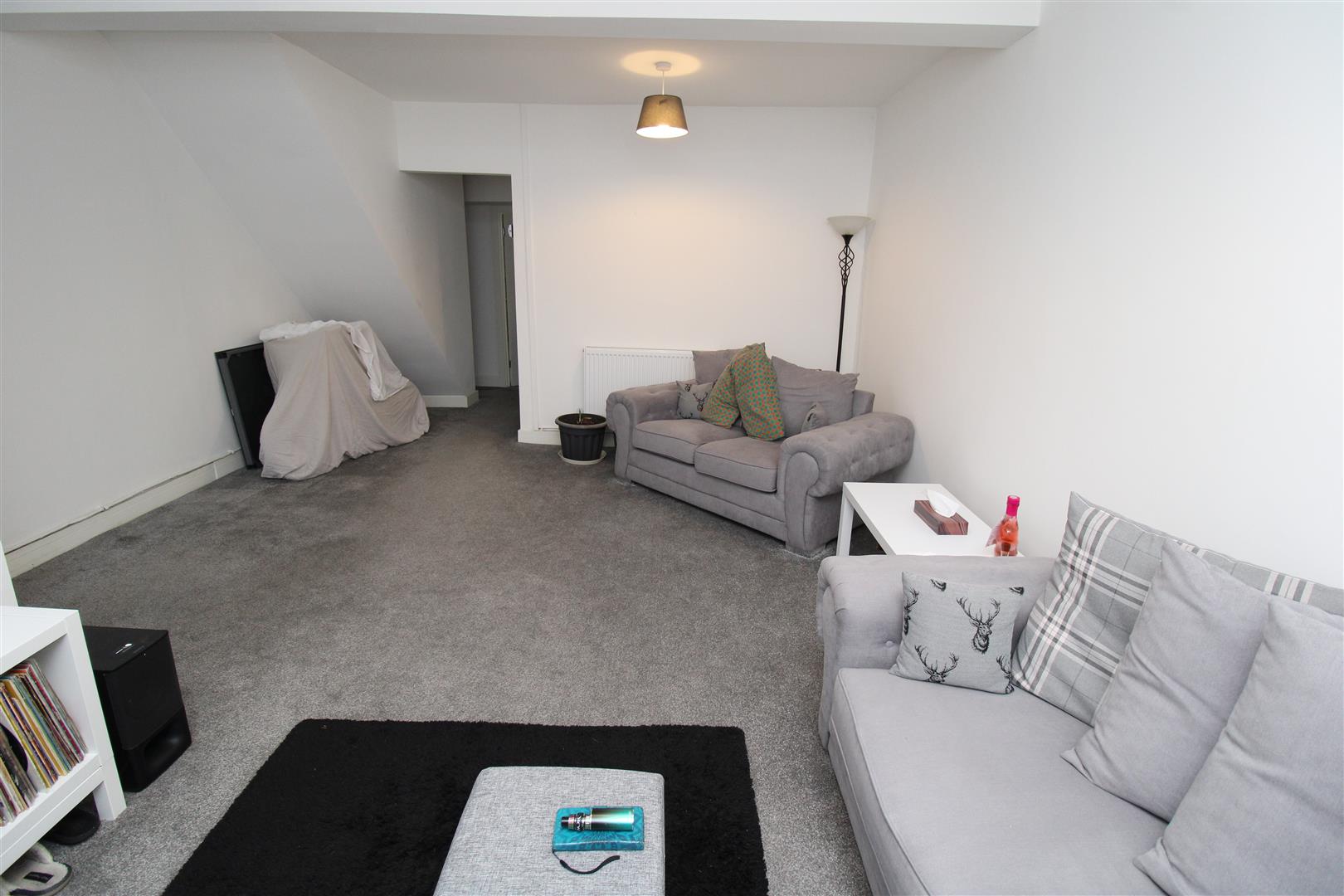 house - terraced for rent bailey street