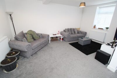 house - terraced for rent bailey street