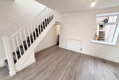 house - terraced for rent station terrace