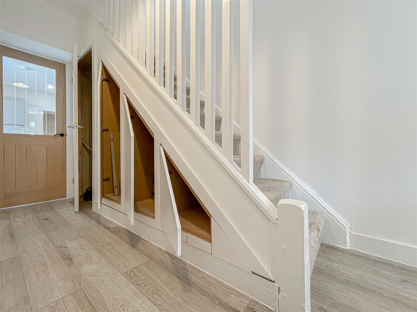 house - terraced for sale ynyswen road