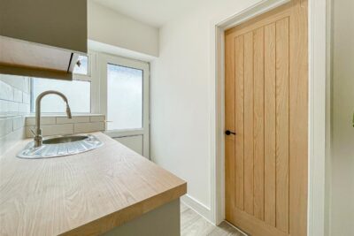 house - terraced for sale ynyswen road