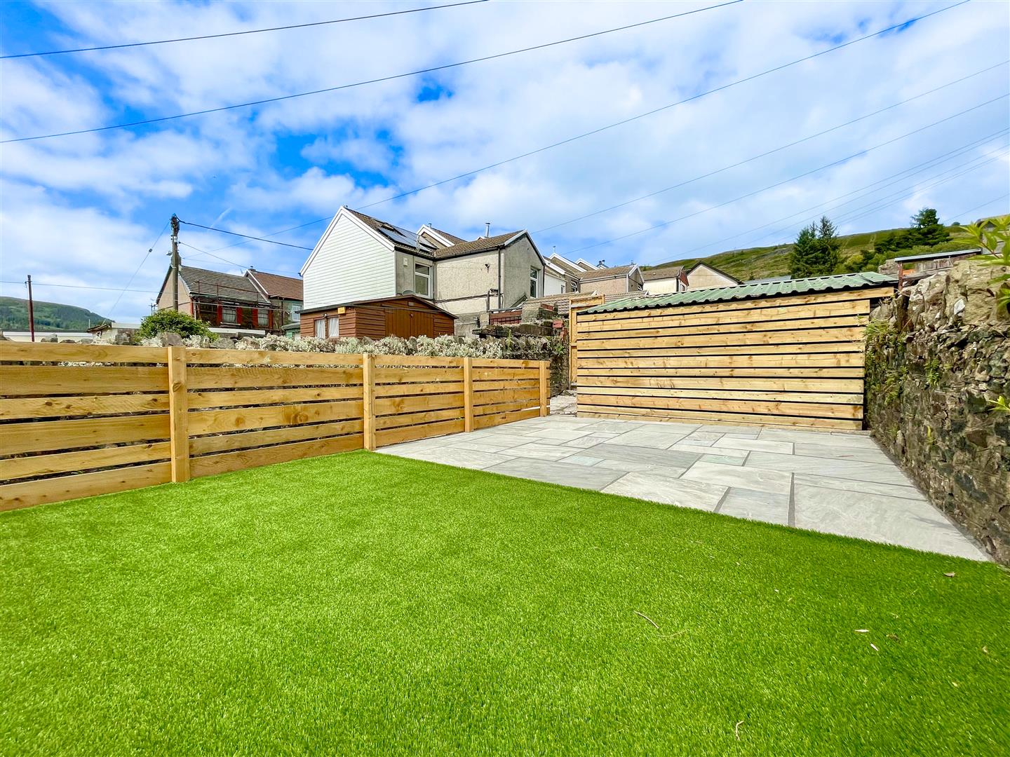 house - terraced for sale ynyswen road